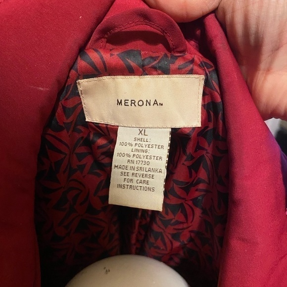 Merona classic Red Coat made in Srilanka - Picture 4 of 5